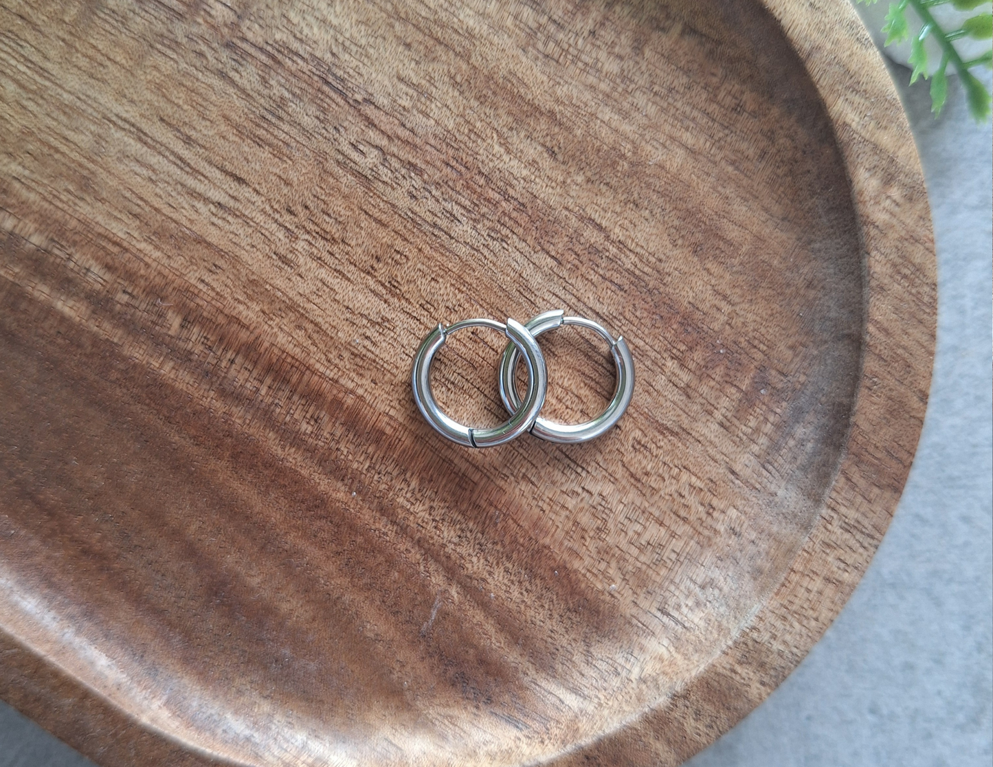 Paire de créoles - Argentée - 14mm - Fil 2mm